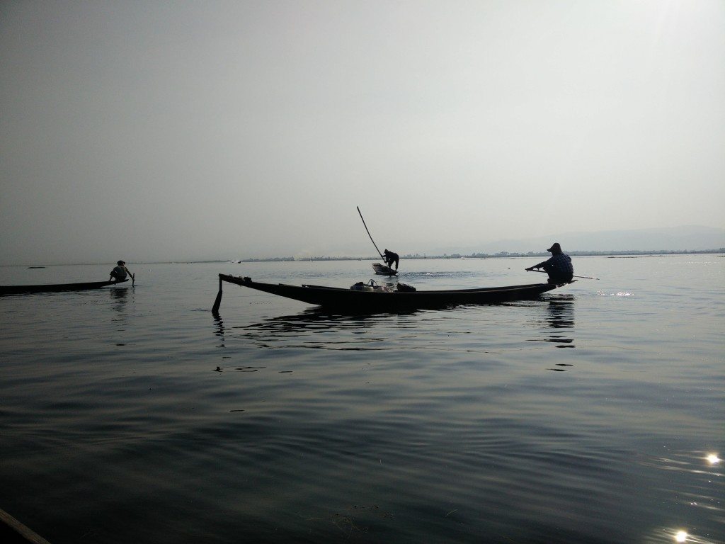 fishermen-inlelake-myanmar